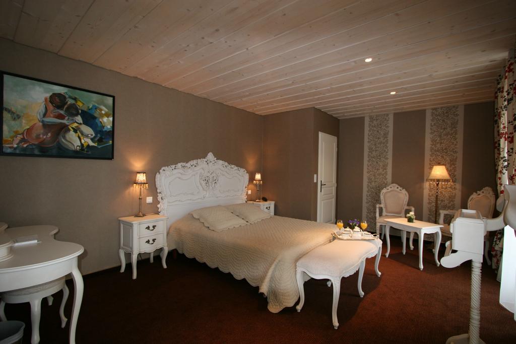 Hotel Restaurant Taillard Goumois エクステリア 写真